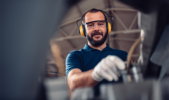 electric-forklifts-have-better-ergonomics